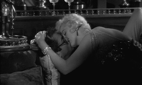 Marilyn Monroe y Tony Curtis: (Sólo las chicas están en el jazz)